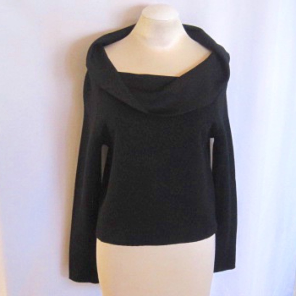 Donna Karan Wool Knit Sweater